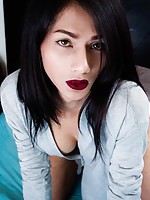 few asian ladyboy